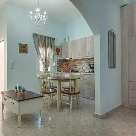 Spyros With Pool Apartamento Kalamaki (Heraklion)