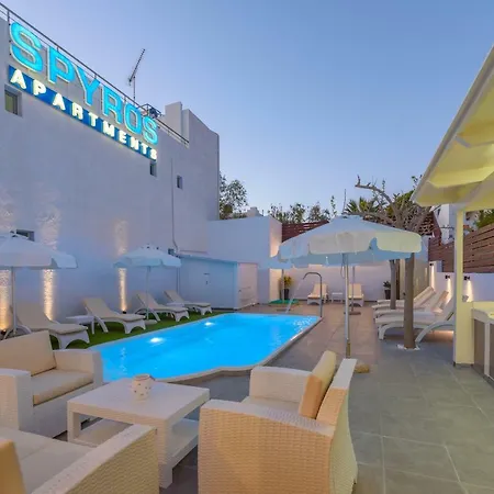 Spyros With Pool Apartamento Kalamaki (Heraklion)